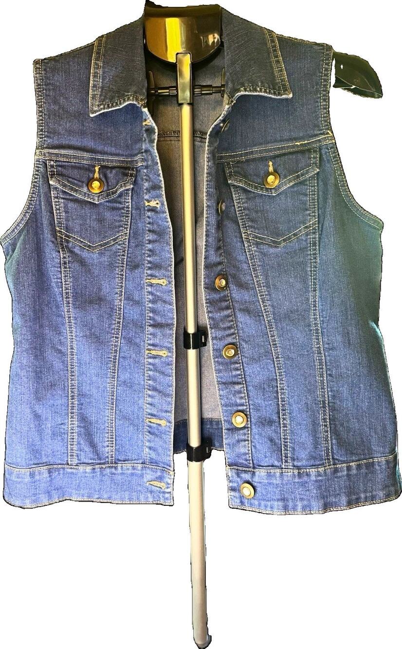 Baccini Women’s Blue Sleeveless Button Front Denim Vest w/ Pockets Size L
